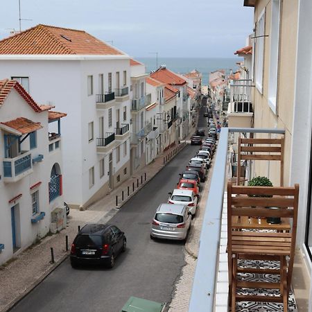 Casa "Avo Abilio" - Nazare - Alojamento Local ภายนอก รูปภาพ