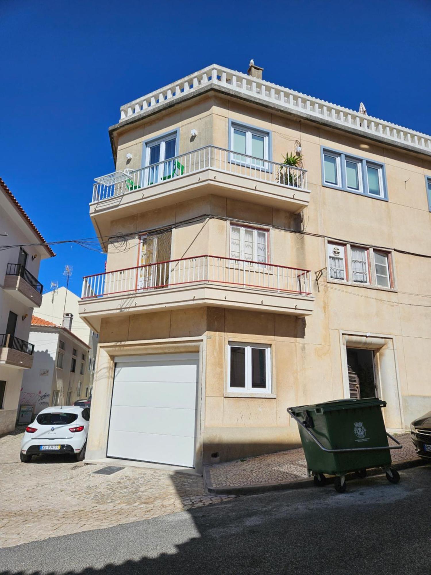 Casa "Avo Abilio" - Nazare - Alojamento Local ภายนอก รูปภาพ